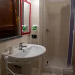 Dimora Del Borgo Πανσιόν 3*