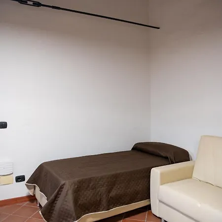Affittacamere Dimora Del Borgo 3*